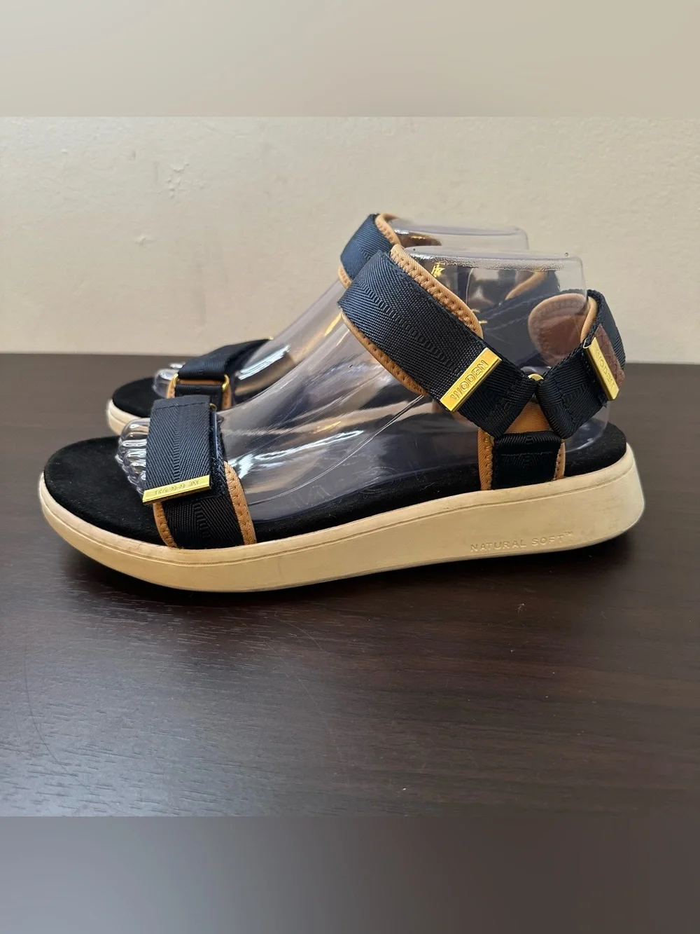 WODEN Line Natural Soft Navy Blue Strappy Sandals Hook & Loop Ortho Comfort, 7.5